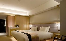 Hotel Atlantiis Suites Near Igi Airport